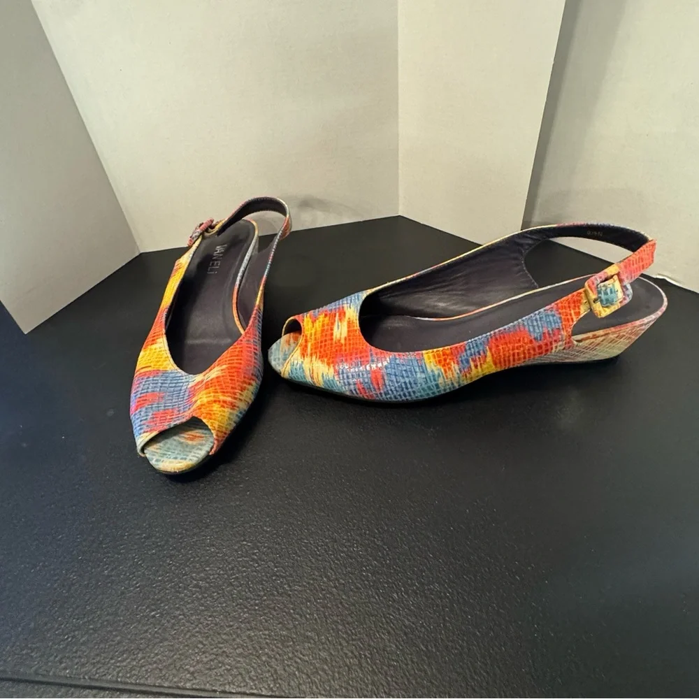 Vintage 1980s/90s Vaneli Multicolor Slingback Peep Toe Wedges – Size 8.5N